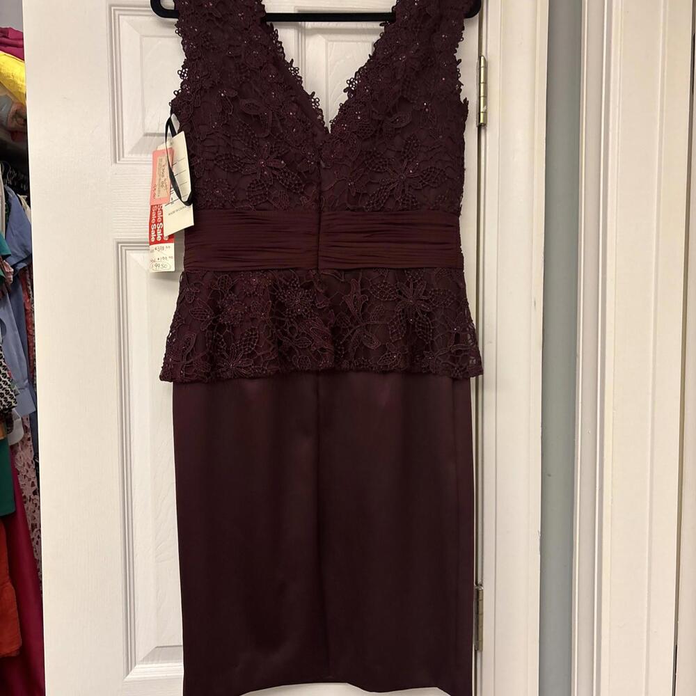 NWT  Social Occasions by Mon Cheri. Satin Sequin Mother Of Bride. Size 8. $398 - Picture 9 of 12